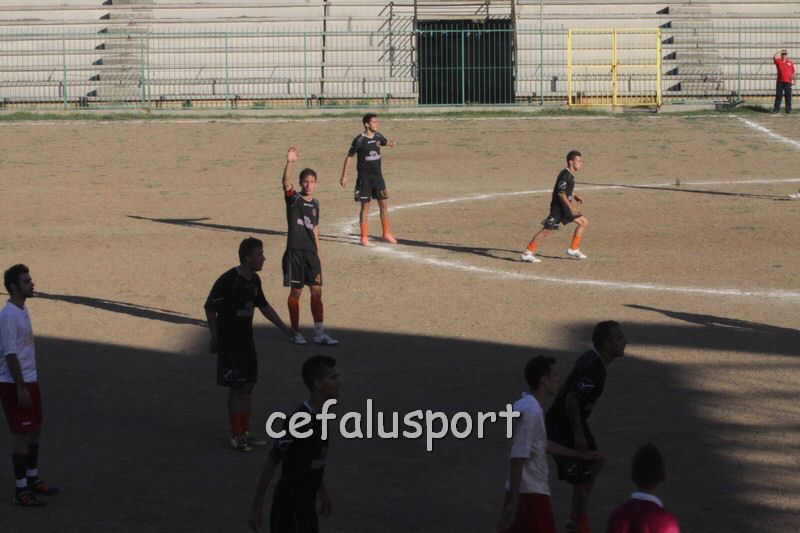121006 sport 216_tn.jpg